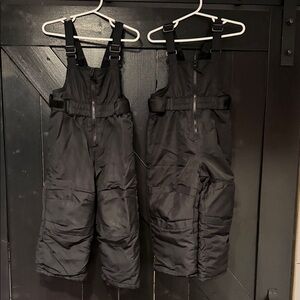 Kids' Black Insulated Snow Pants with Adjustable Straps